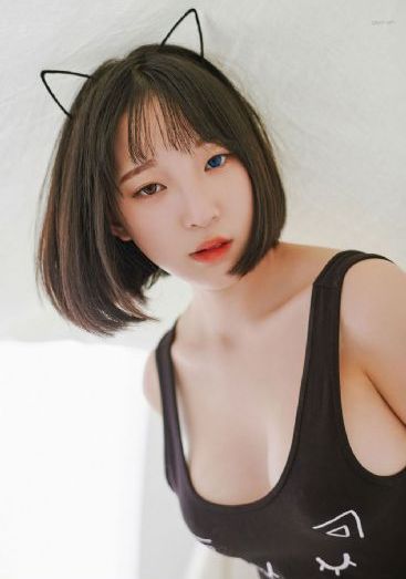 最近雇佣的女仆有点奇怪_手机MP4字幕高清版在线播放