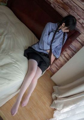 新来的女教师_BDBD在线观看