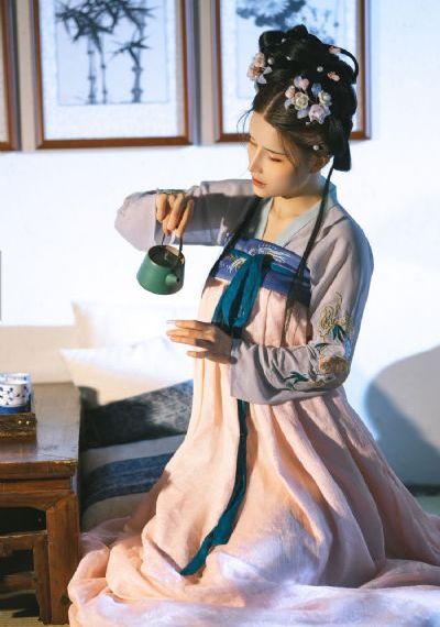 《国色芳华》免费播放电视剧_DVDHD在线观看
