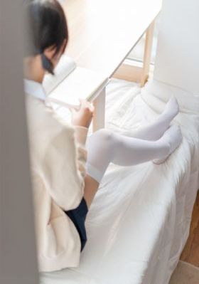 美女考比视频_1080P高清视频播放